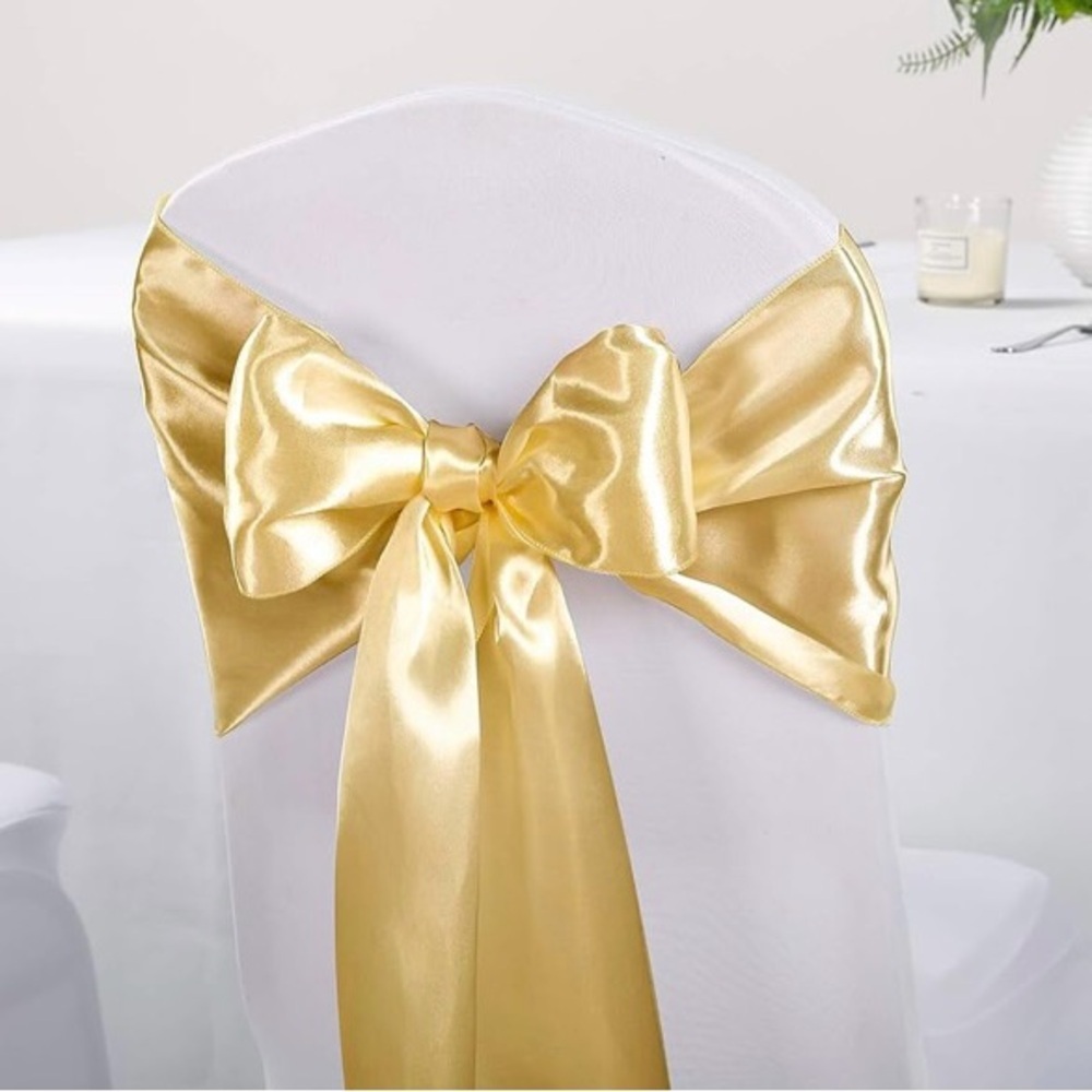 Table Runners 12”x 108”. 10pk in satin gold.